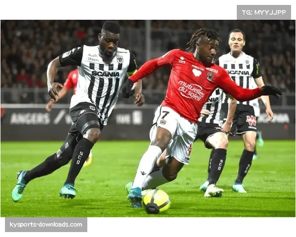 斯特拉斯堡主场延续不败纪录 近三场法甲保持稳定拿分势头